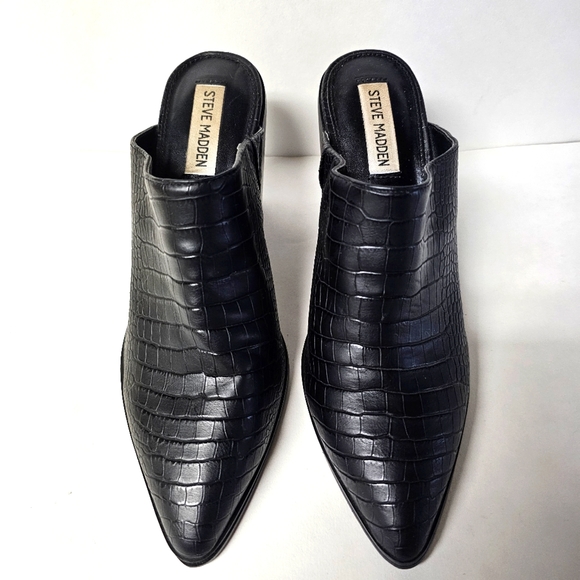 Steve Madden Savina Black Mule Slip-ons - Picture 2 of 4